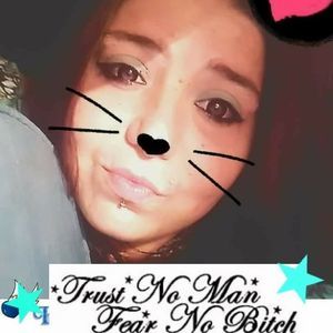 Meet your Posher, Kendra